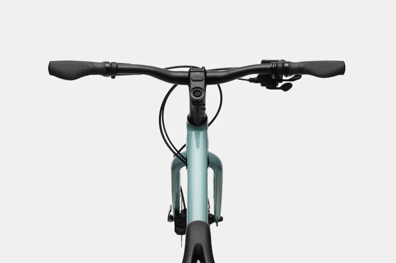 Cannondale Women's Quick 4 Disk Hybrid Bike in Mint-3