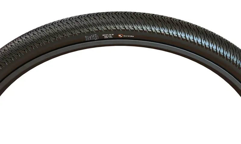 Maxxis DTH 26x2.3-inch Tire in Black-2