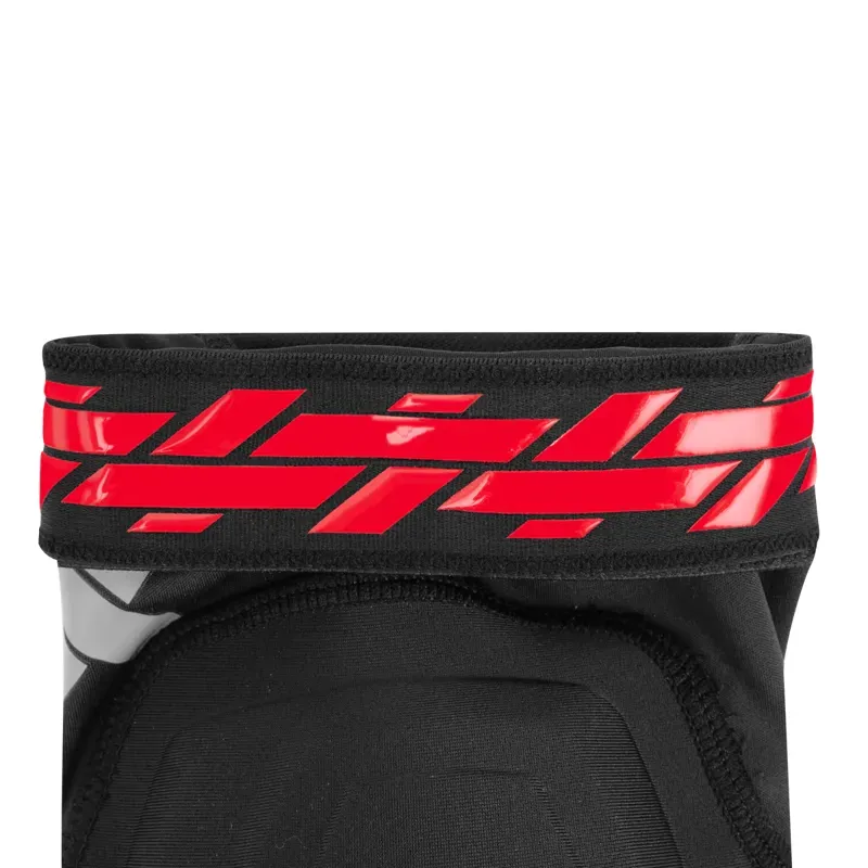 G-Form Youth Pro-X4 Small/Medium Knee Guards in Black-4