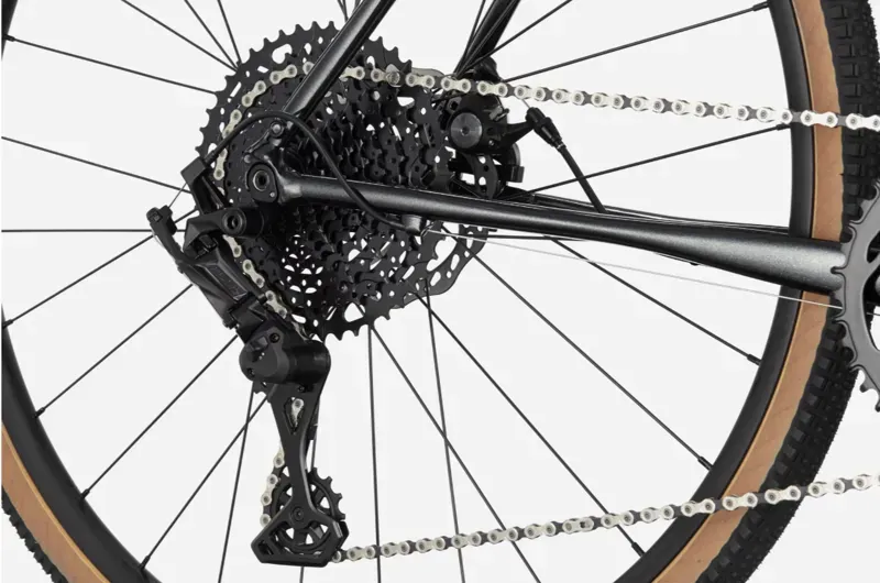 2021 Cannondale Topstone 4 Gravel Bike in Black-3