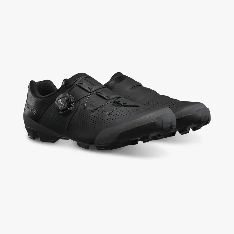 Shimano SH-XC302 Off-Road Cycling Shoe in Black-1